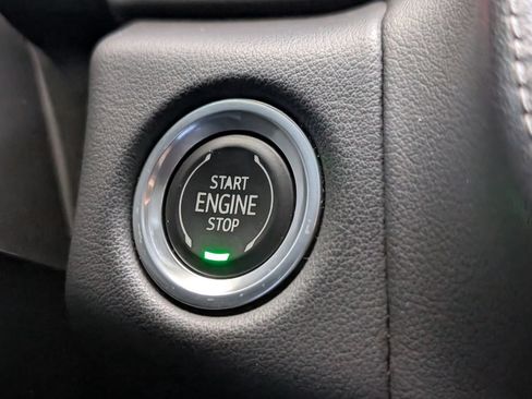 Used 2021 Chevrolet Tahoe LT w/ Luxury Package RWD image 35
