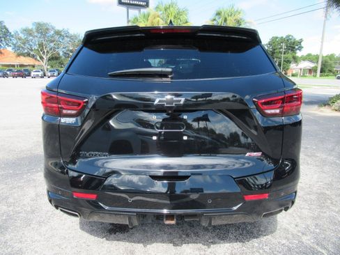 Used 2024 Chevrolet Blazer RS w/ Enhanced Convenience Package FWD image 7