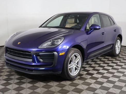 Used 2022 Porsche Macan image 9