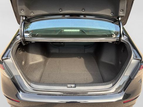 Used 2025 Honda Accord Sport image 31