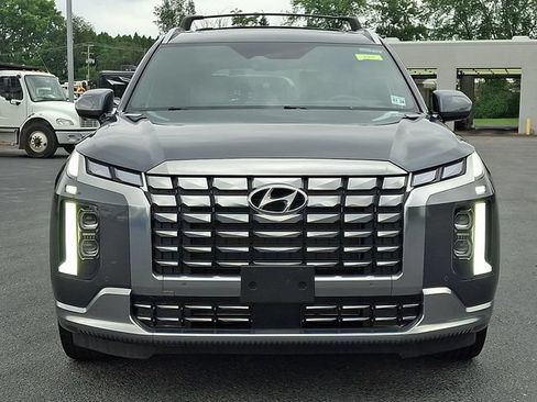 Used 2024 Hyundai Palisade AWD image 5