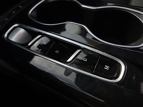 Used 2023 Buick Envision Essence w/ Sport Touring Package image 40