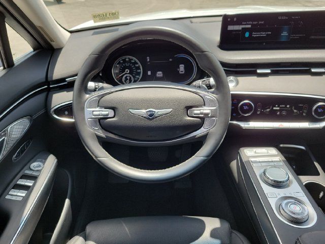 Used 2024 Genesis GV70 2.5T w/ Select Package AWD/4WD image 18