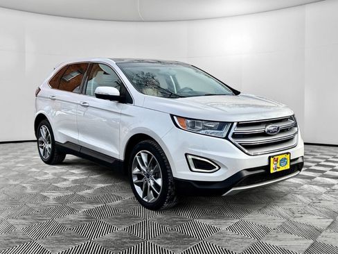 Used 2015 Ford Edge Titanium w/ Equipment Group 301A image 3