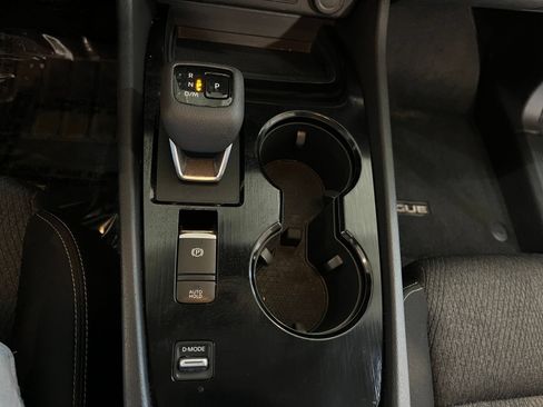 Used 2025 Nissan Rogue SV FWD image 42
