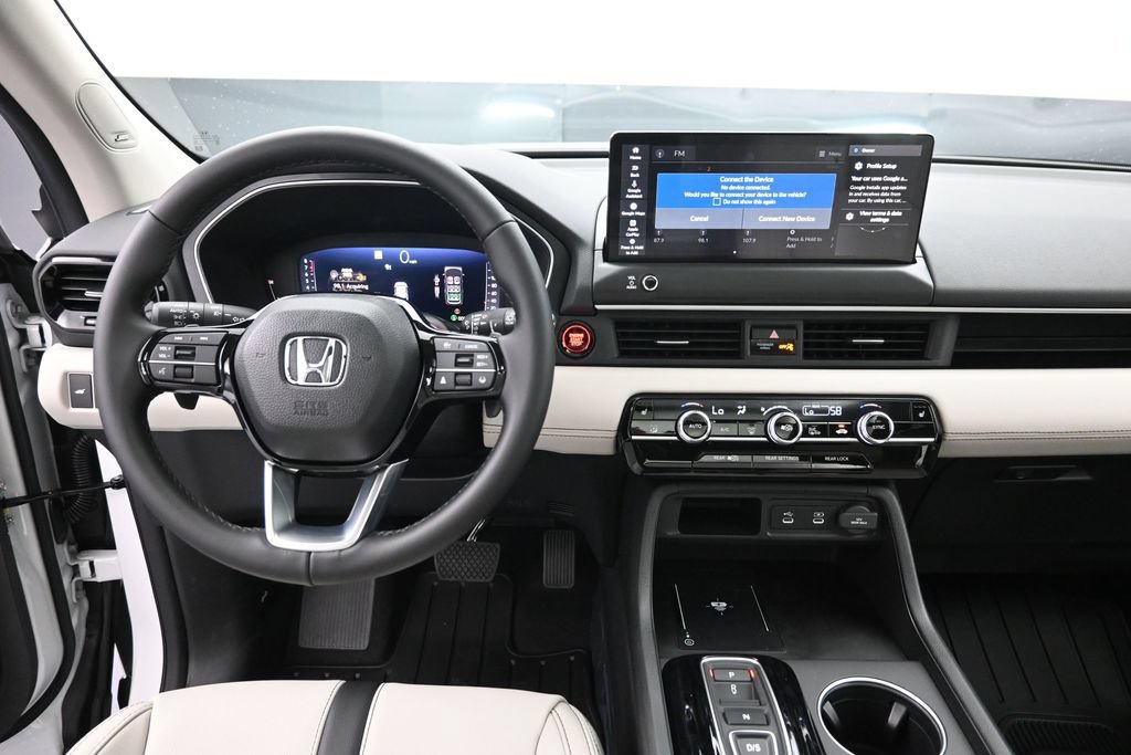 New 2026 Honda Pilot Touring image 11