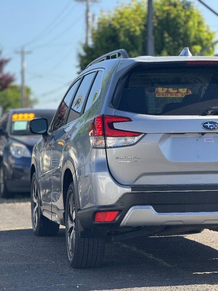 Used 2021 Subaru Forester Touring w/ Popular Package #2 AWD/4WD image 4