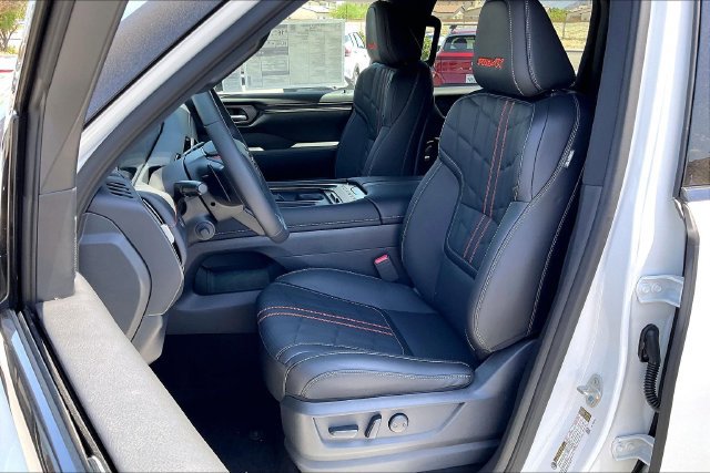 New 2026 Nissan Armada PRO-4X AWD/4WD image 7