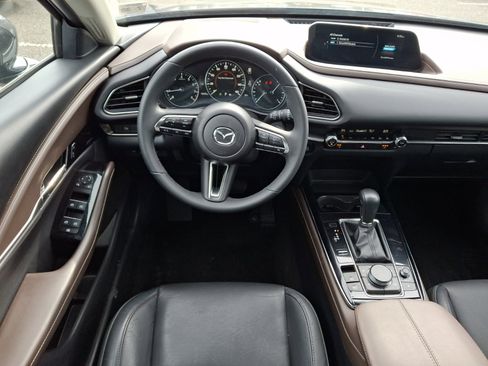 Certified 2025 MAZDA CX-30 AWD 2.5 S w/ Premium Package image 10