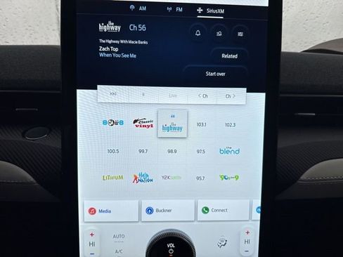 Used 2025 Ford Mustang Mach-E Premium image 24