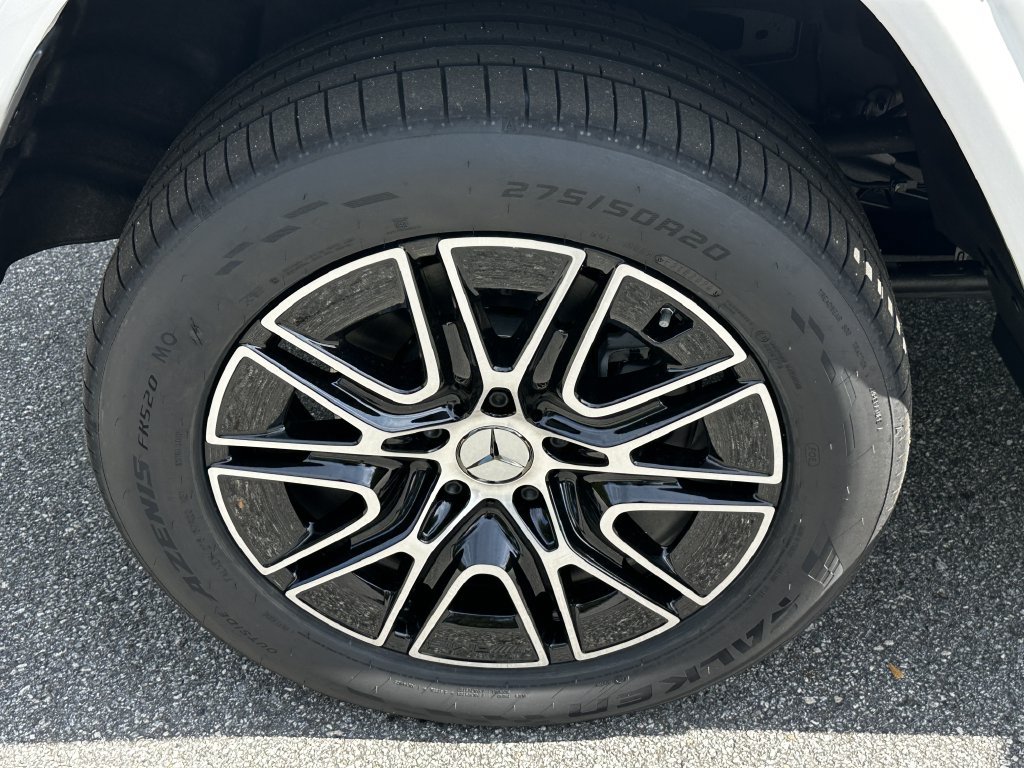 New 2027 Mercedes-Benz G 580 e image 20