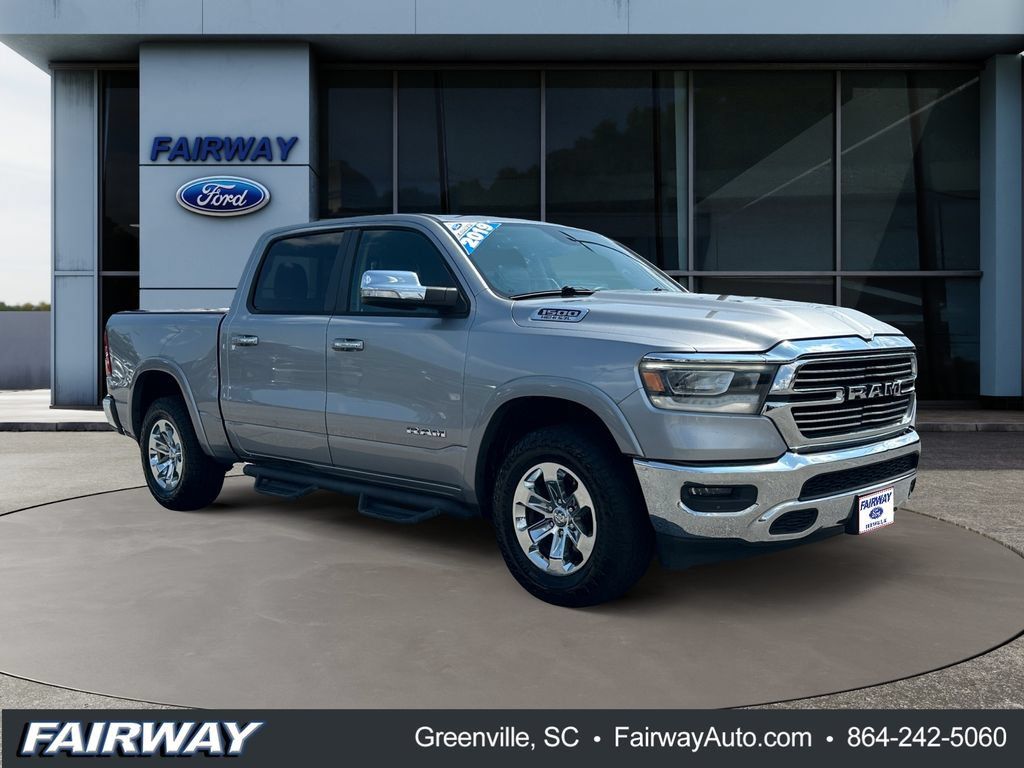 Used 2019 RAM 1500 Laramie AWD/4WD image 3