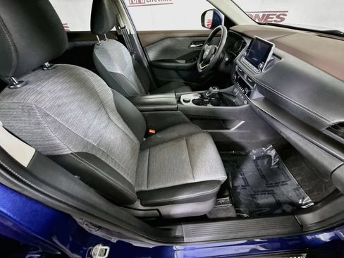 Certified 2023 Nissan Rogue SV AWD/4WD image 29