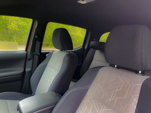 Certified 2023 Toyota Tacoma TRD Sport image 15