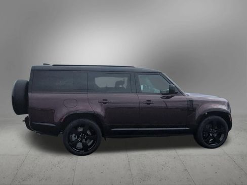 New 2026 Land Rover Defender 130 X-Dynamic SE AWD/4WD image 7
