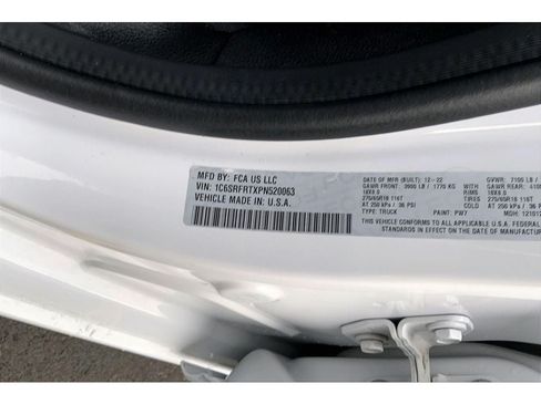 Used 2023 RAM 1500 Laramie AWD/4WD image 34