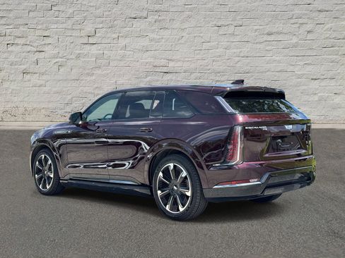 Used 2025 Cadillac Escalade IQ Sport 1 w/ Smart Trailering package AWD/4WD image 3