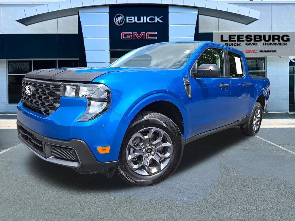 Used 2026 Ford Maverick XLT AWD/4WD image 3