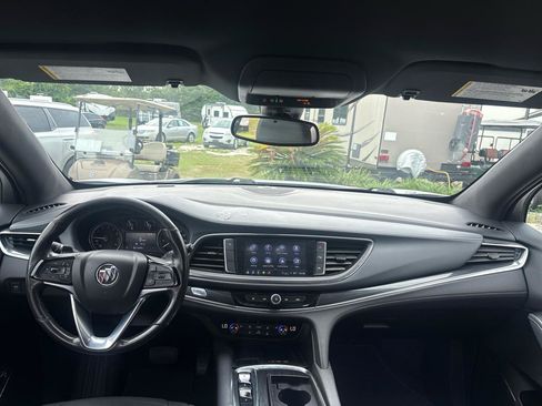 Used 2023 Buick Enclave Essence FWD image 14