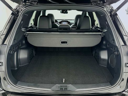 Certified 2026 Subaru Forester Touring w/ Touring Package AWD/4WD image 25