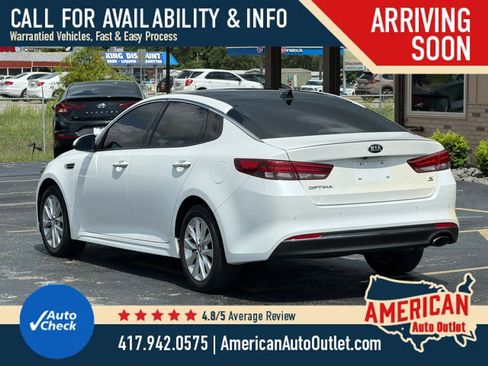 Used 2018 Kia Optima S w/ Panoramic Sunroof Package FWD image 5