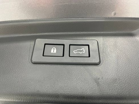 Used 2020 Subaru Outback Onyx Edition XT AWD/4WD image 36