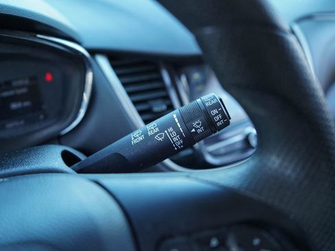 Used 2019 Chevrolet Trax LS image 29