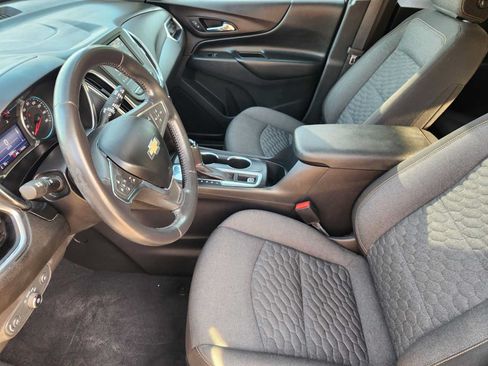 Used 2021 Chevrolet Equinox LT FWD image 12