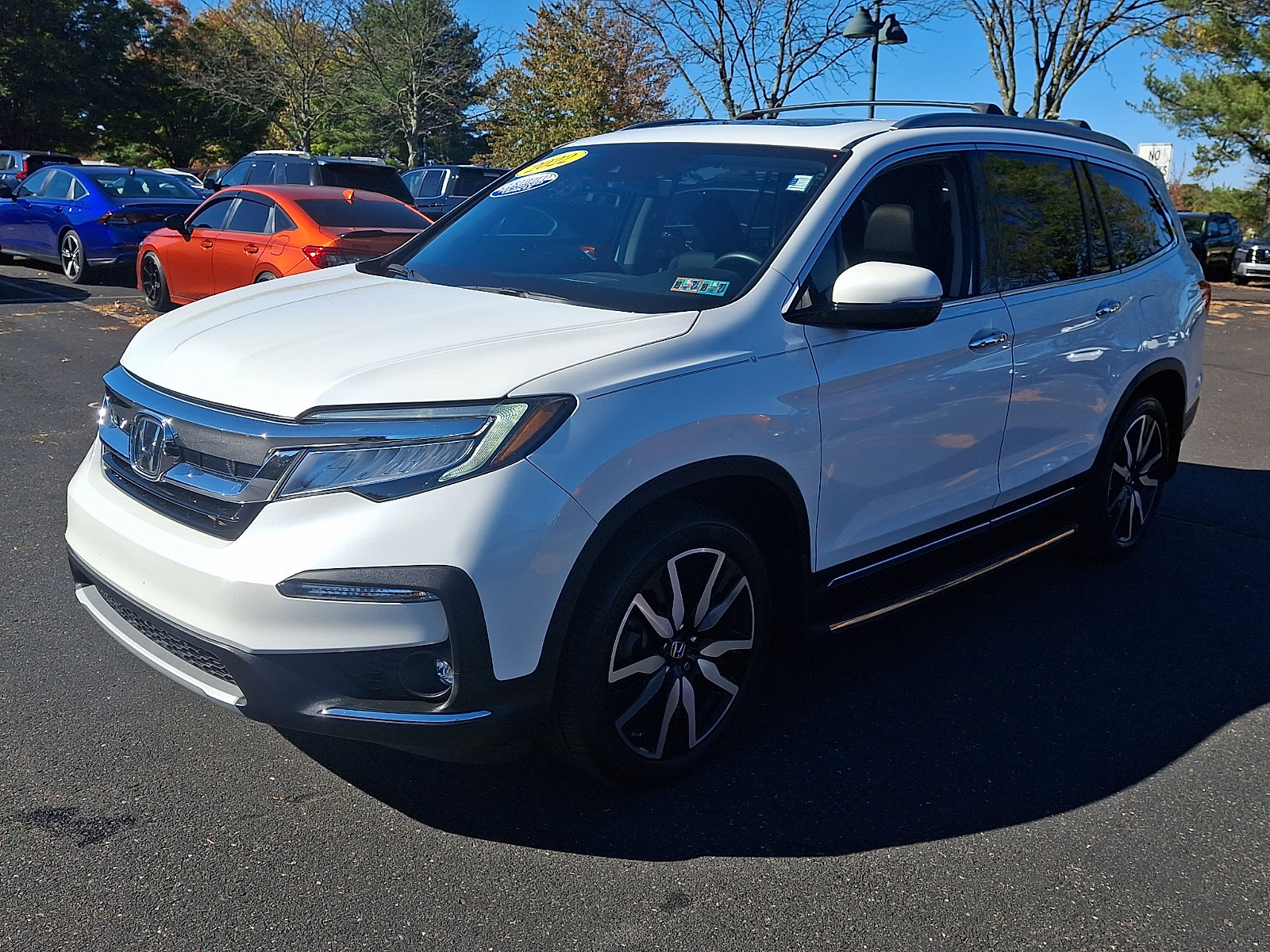 Certified 2022 Honda Pilot Touring image 3