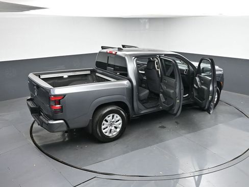 Used 2024 Nissan Frontier SV w/ SV Convenience Package image 45