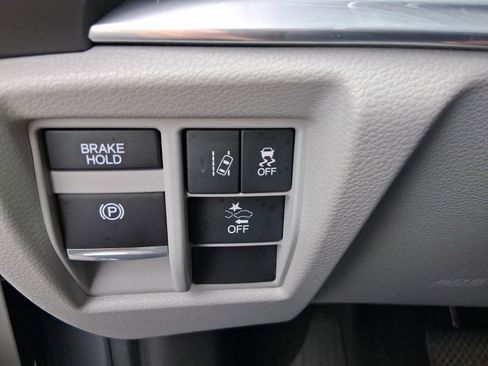 Used 2018 Acura MDX FWD image 30