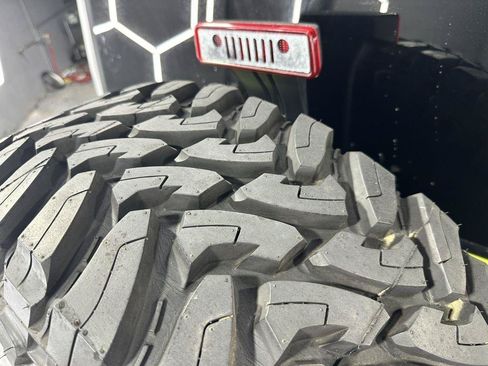 Used 2017 Jeep Wrangler Unlimited Sport w/ Quick Order Package 24S AWD/4WD image 37