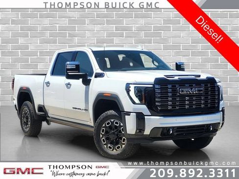 New 2026 GMC Sierra 2500 Denali Ultimate w/ Max Trailering Package AWD/4WD image 1