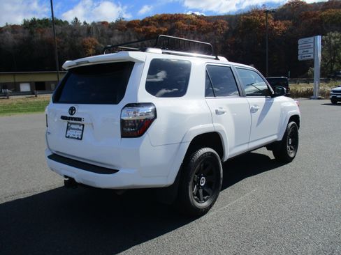 Used 2022 Toyota 4Runner Trail Special Edition image 5