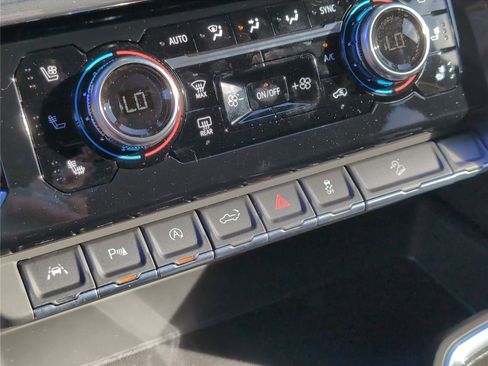 New 2026 GMC Sierra 1500 Denali w/ Denali Reserve Package image 12