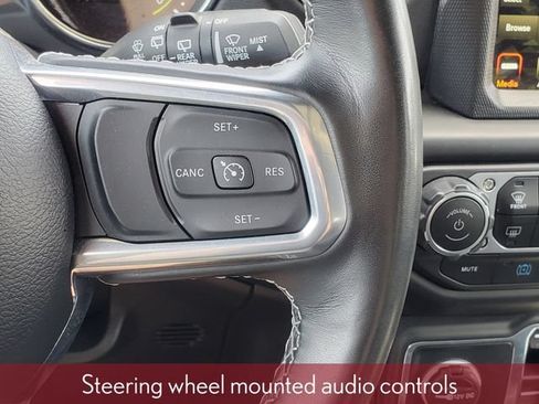 Used 2023 Jeep Wrangler Unlimited Sahara w/ Cold Weather Group AWD/4WD image 21