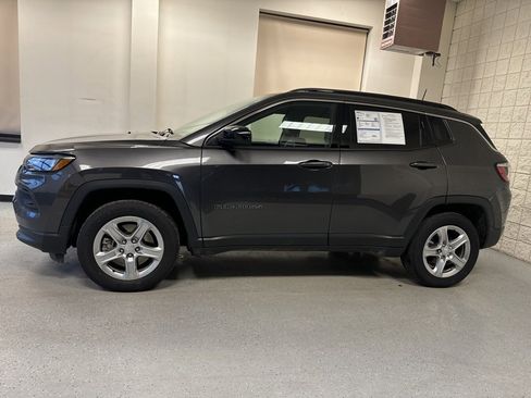 Used 2023 Jeep Compass Latitude w/ Convenience Group image 36