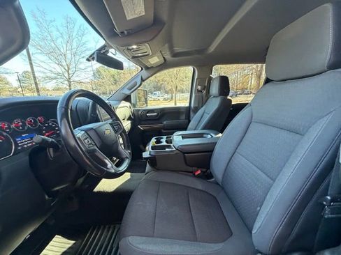 Used 2023 Chevrolet Silverado 3500 LT w/ Convenience Package image 14