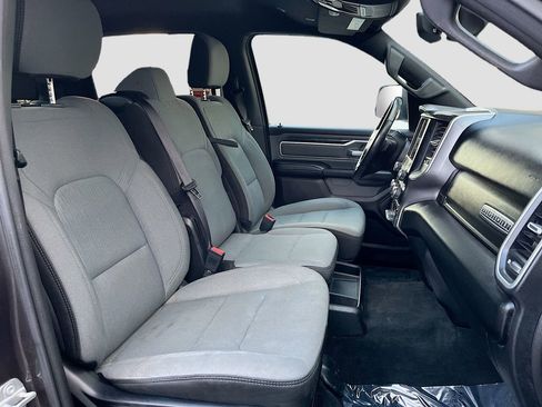 Used 2021 RAM 1500 Big Horn image 26