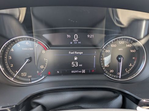 Used 2021 Cadillac XT5 Premium Luxury AWD/4WD image 27