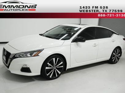 Used 2021 Nissan Altima 2.5 SR w/ SR Premium Package