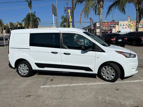 Used 2020 Ford Transit Connect XLT FWD image 4