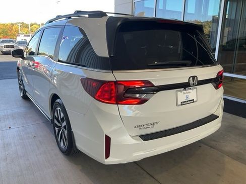 New 2026 Honda Odyssey EX-L image 22