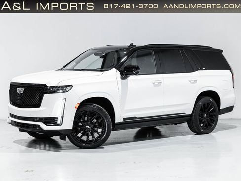 Used 2022 Cadillac Escalade Sport Platinum w/ Heavy-Duty Trailer Package AWD/4WD image 25