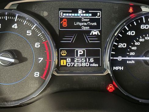 Used 2018 Subaru Forester 2.5i Touring w/ Popular Package #3B image 19