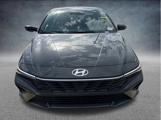 New 2026 Hyundai Elantra SEL FWD video 2