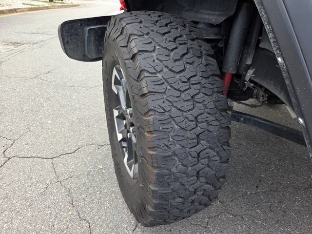 Used 2025 Jeep Wrangler Unlimited Rubicon AWD/4WD image 23