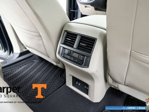 Used 2023 Volkswagen Atlas SE w/ Panoramic Sunroof Package image 39