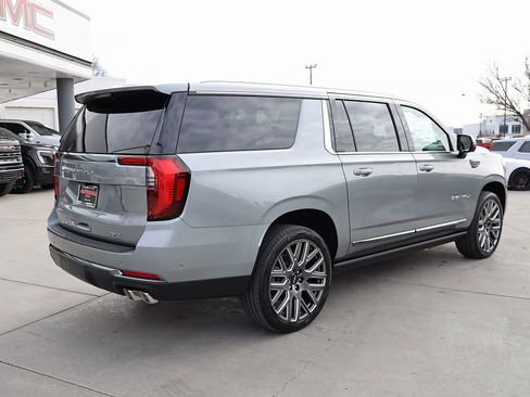 New 2026 GMC Yukon XL Denali Ultimate image 6