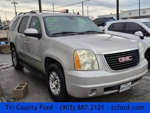 Used 2007 GMC Yukon SLE image 1
